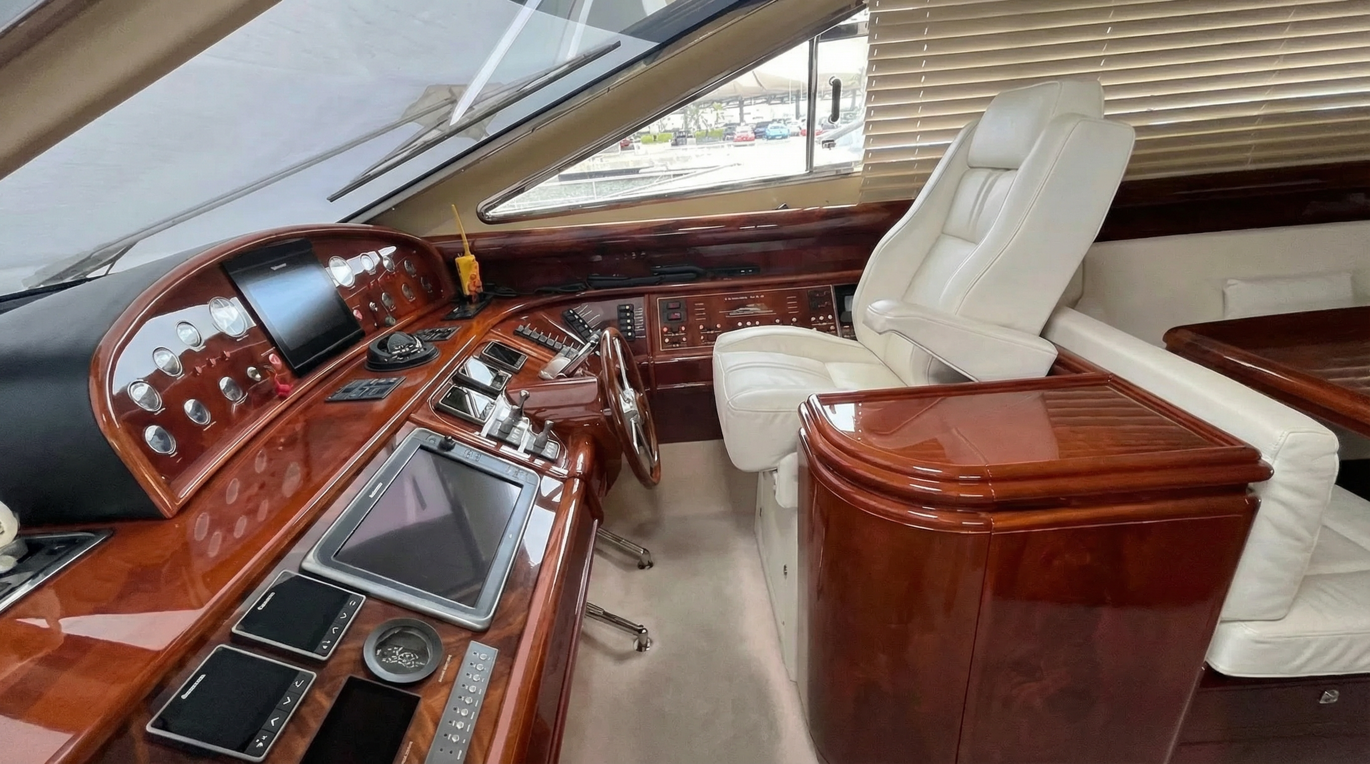 Astondoa 72 GLX — photo 16 of 27