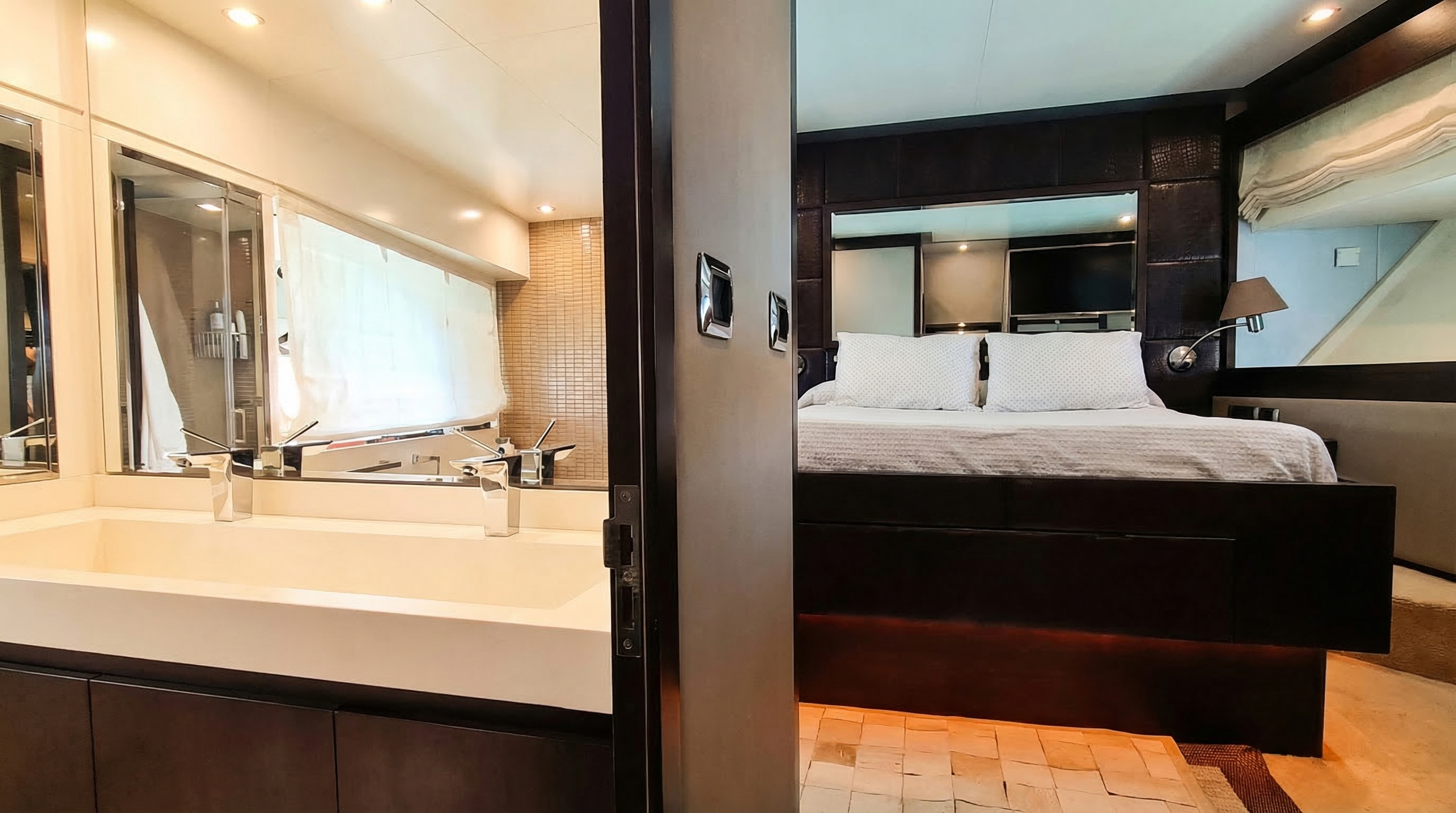 Astondoa 82 GLX — photo 16 of 23