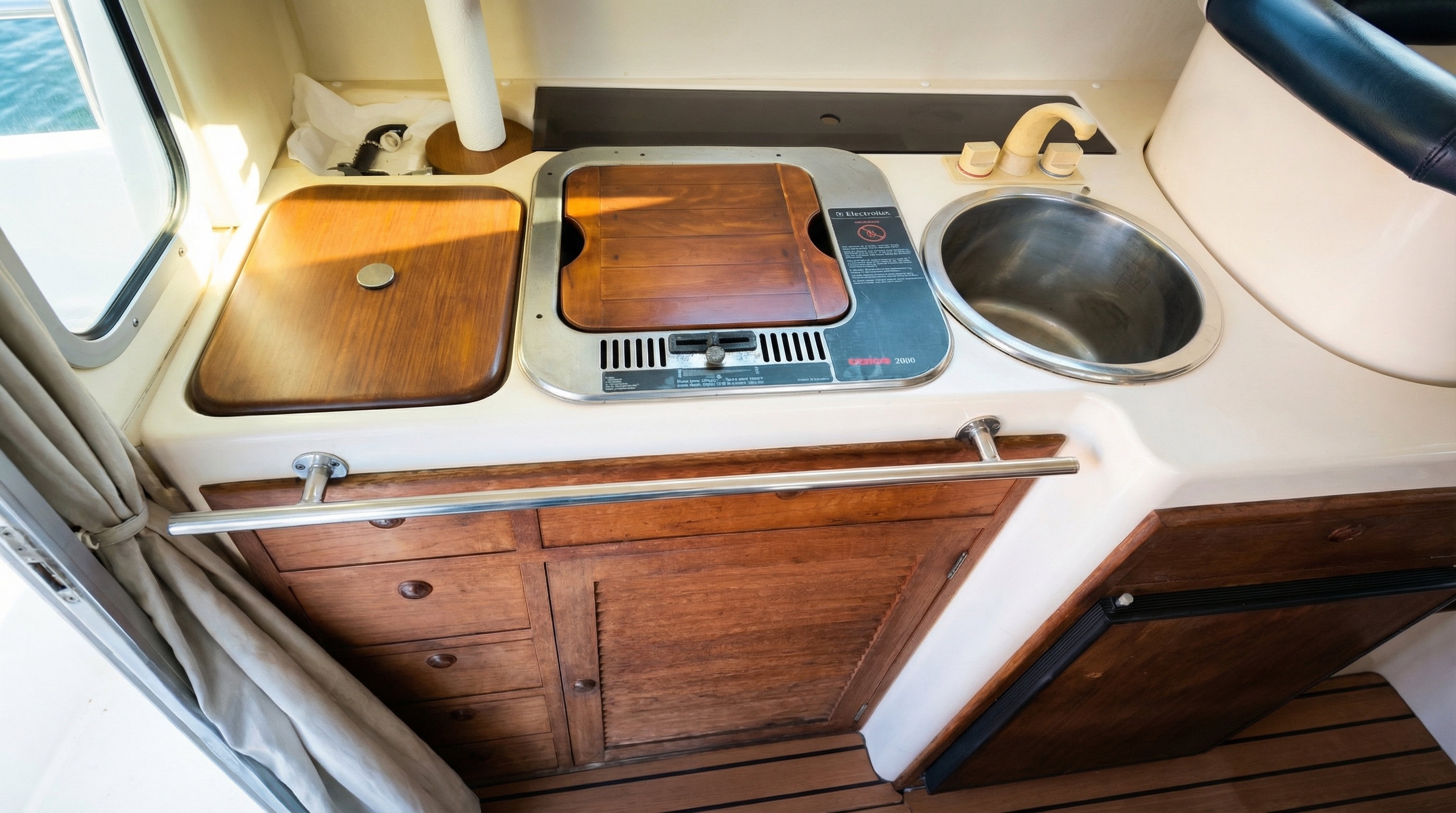 Rodman 900 FLY — photo 4 of 16