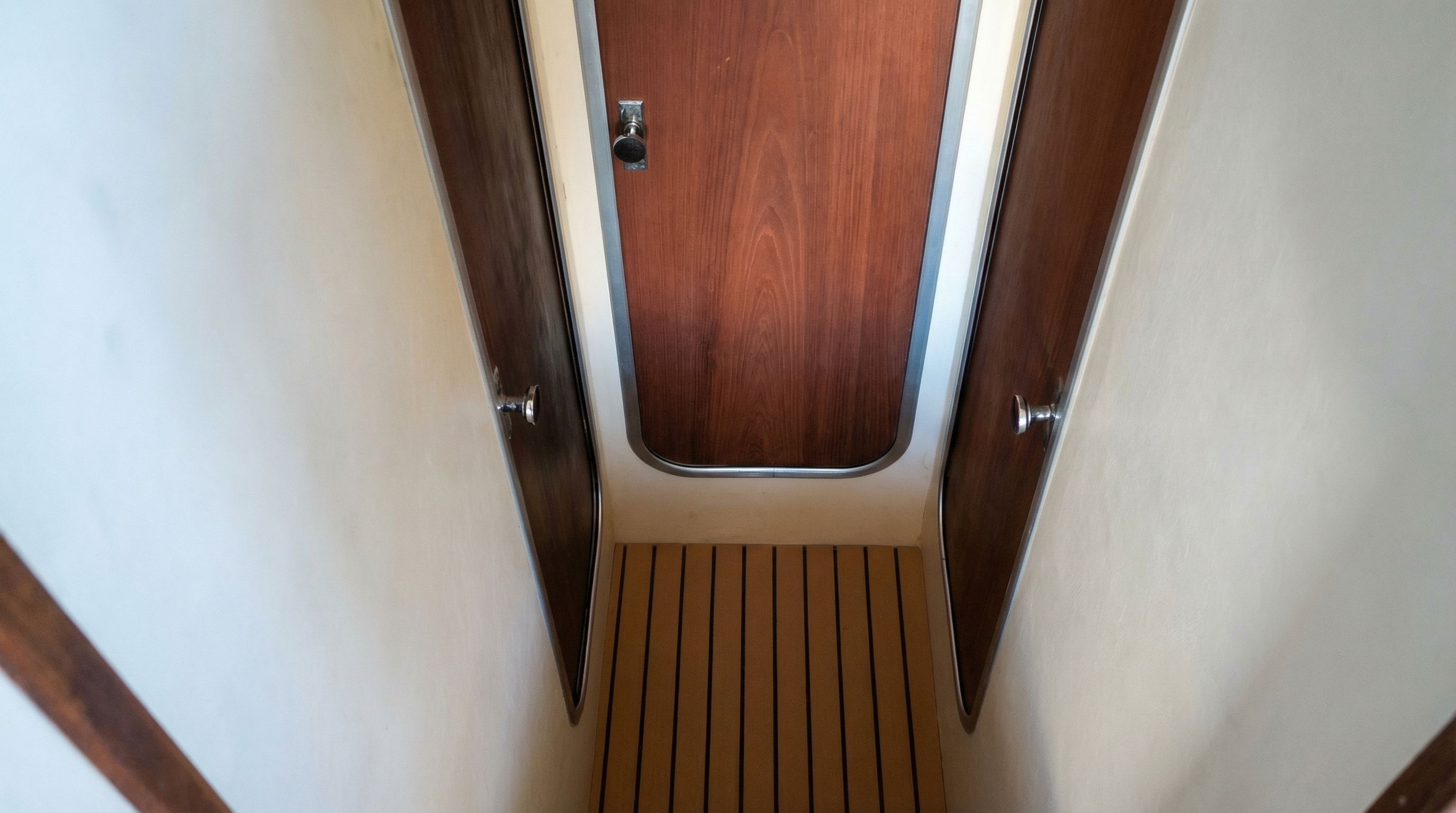 Rodman 900 FLY — photo 6 of 16