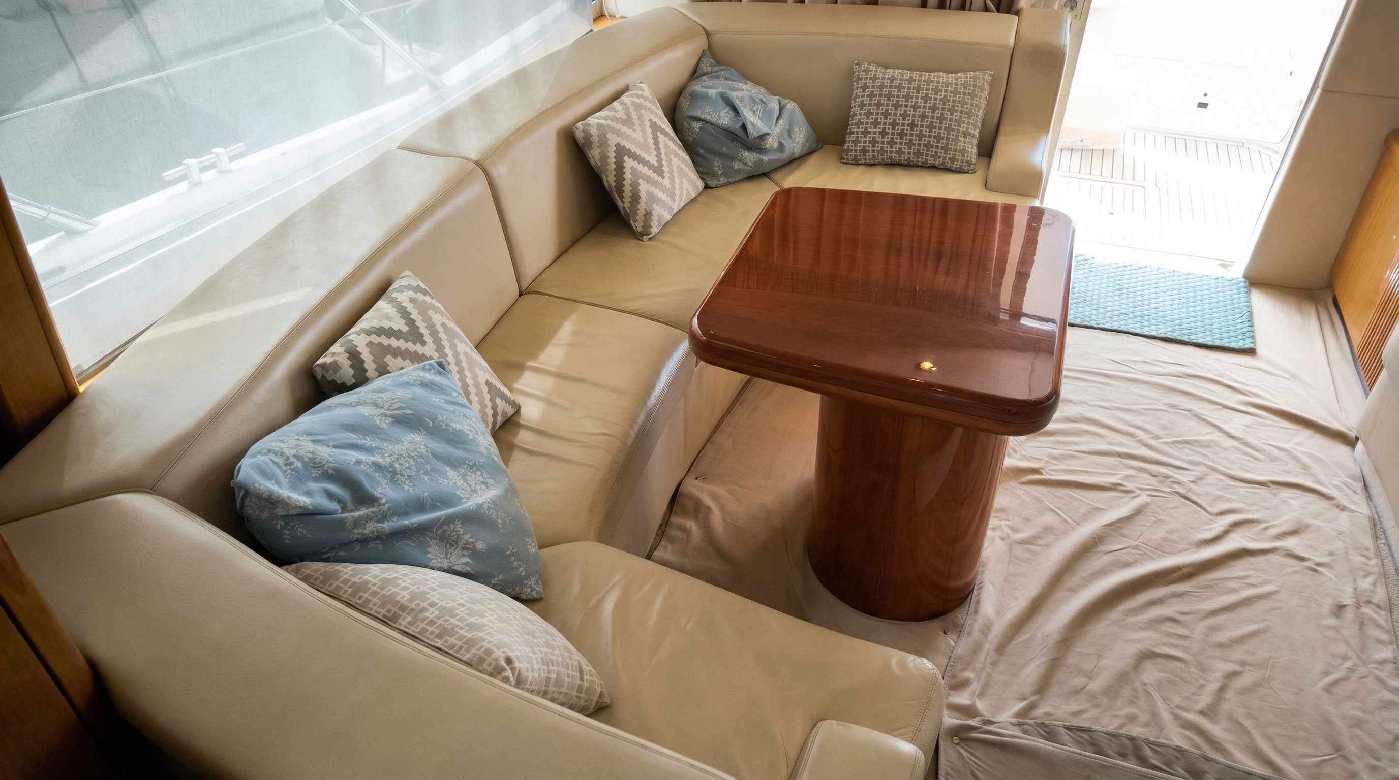 Sunseeker Manhattan 50 — photo 10 of 18